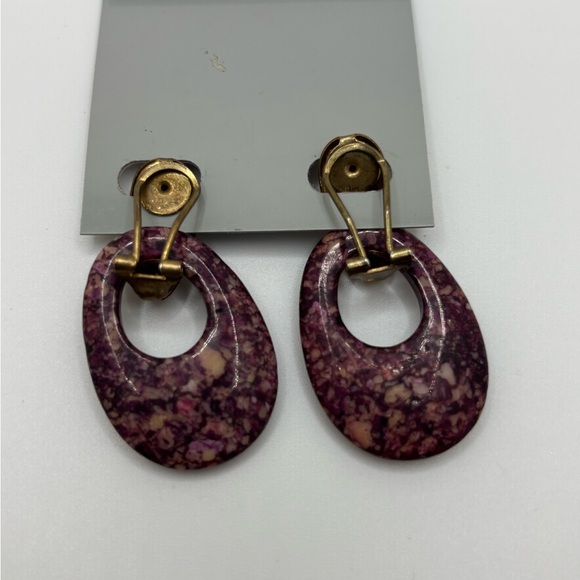 ✨5/$25✨ Purple and Gold Fashion Earrings - Picture 5 of 5